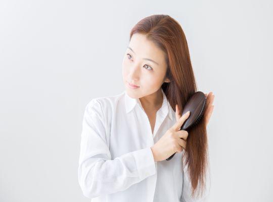 ストレートヘアを保つための方法4選