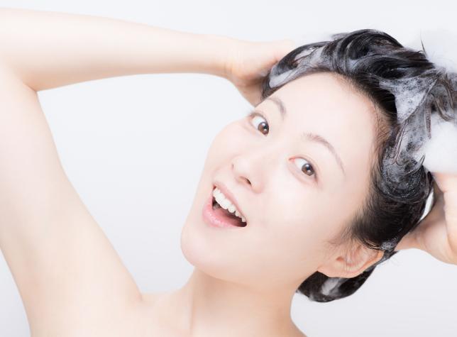 今人気のアミノ酸シャンプーって何?どんな魅力があるの?