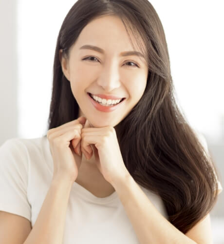 美しい髪の女性