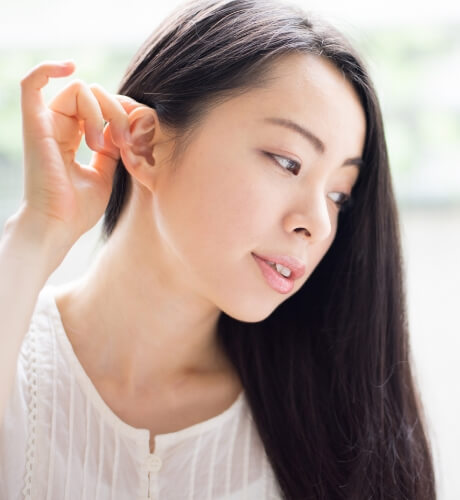 美しい髪の女性