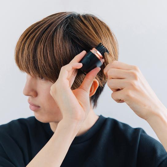 リウム　ポータブルストレートコーム　ヘアアイロン リウムポータブルストレートコームヘアアイロン 1台 ※1週間限定