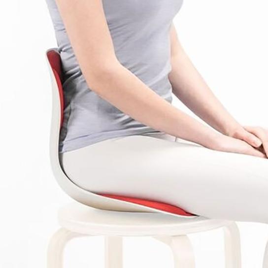 背もたれのない椅子でも使用可能