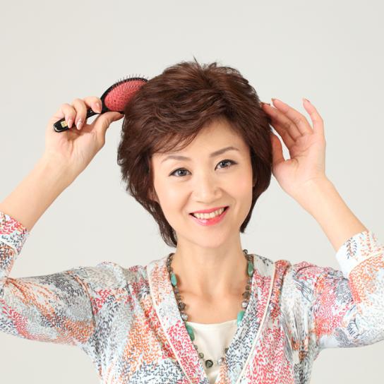 ※ブラシでなじませる