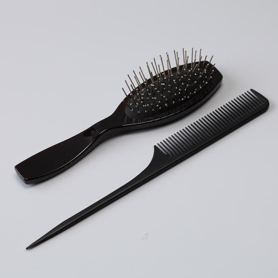 ブラシとコーム付き