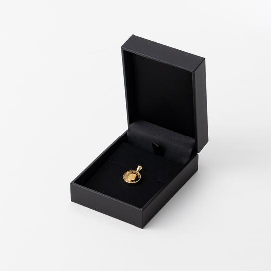 世界限定 純金エリザベス女王 プレミアムコインセット 特別セット ※1