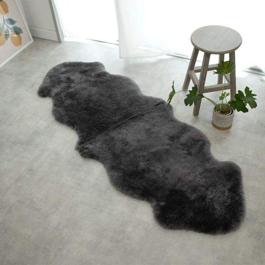 洗える短毛ムートンラグ 1枚(2匹サイズ) ※1週間限定 ※WEB限定 | テレビ